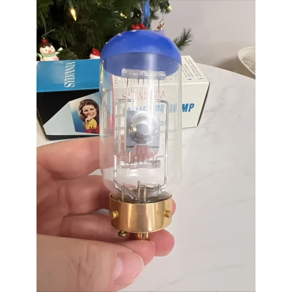 Sylvania DFR Projector Projection Lamp‎ Bulb 500W 120V 25 Hrs Vtg